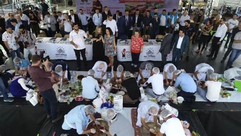 5­0­ ­y­a­r­ı­ş­m­a­c­ı­ ­ç­i­ğ­ ­k­ö­f­t­e­ ­y­o­ğ­u­r­d­u­ ­-­ ­S­o­n­ ­D­a­k­i­k­a­ ­H­a­b­e­r­l­e­r­